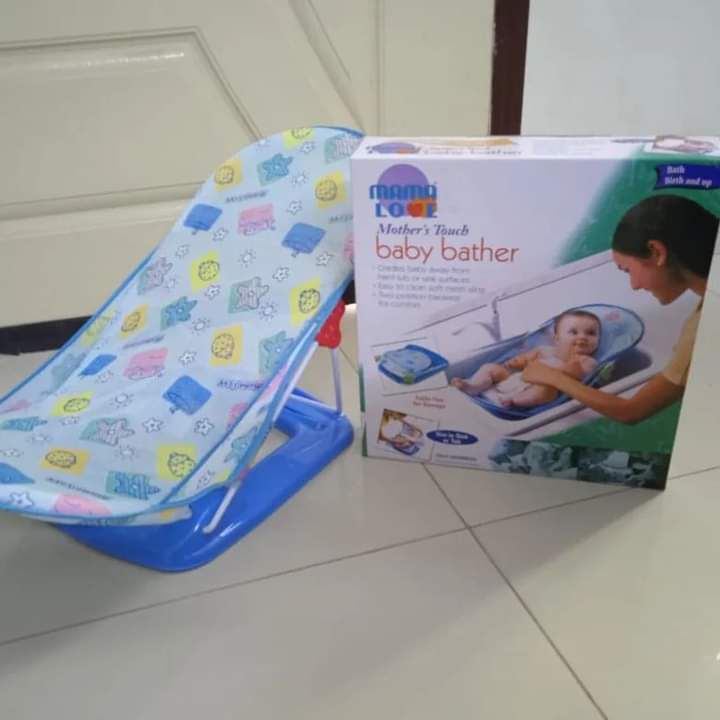 Mama Love Baby Bather | Bath Seat With Head Rest Cushion | Infant Folding Bath Seat.