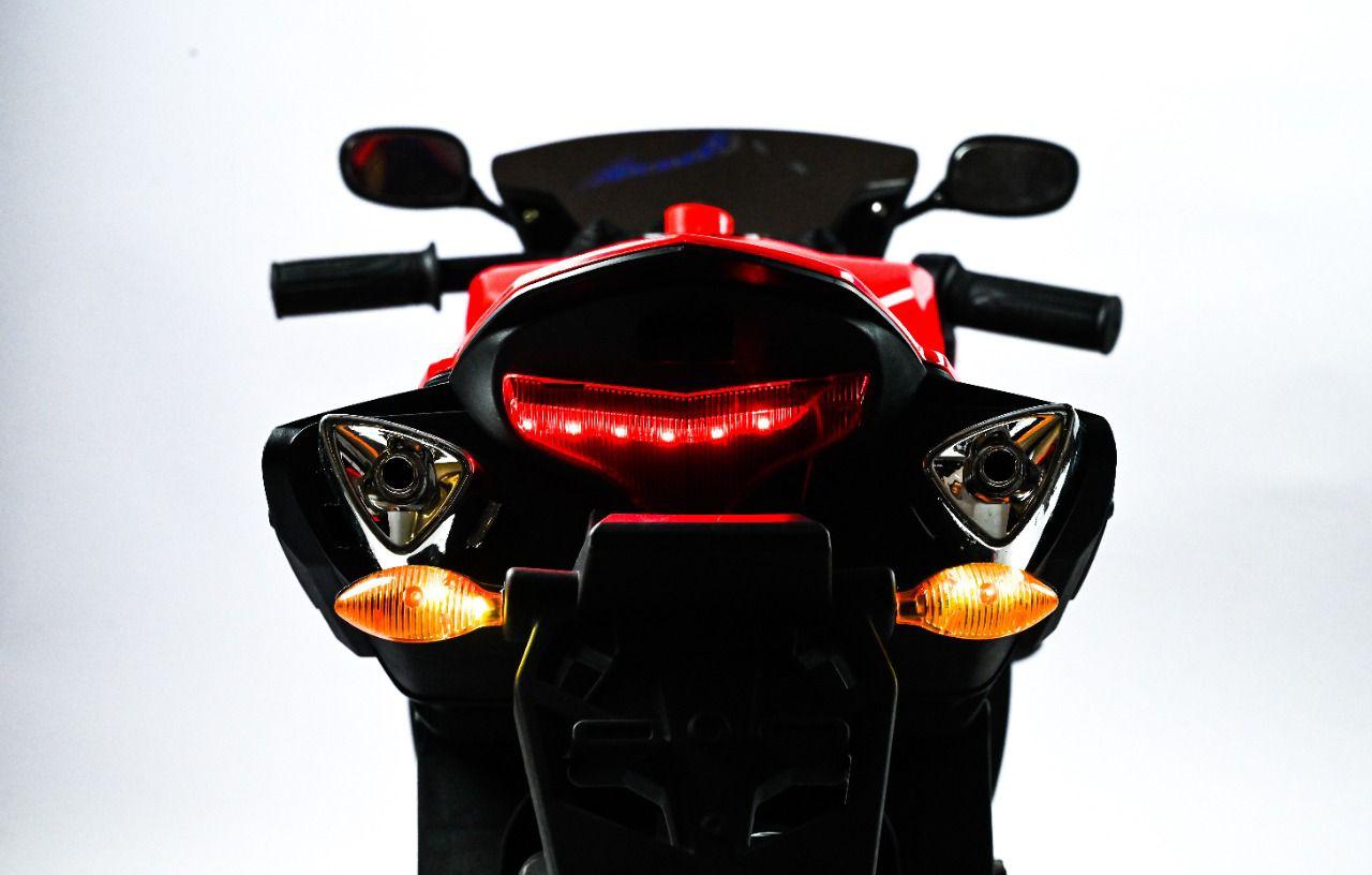 Yamaha R1 Design Electric Bike | Hand Race (Self Drive) | Key Start with Stylish Lights